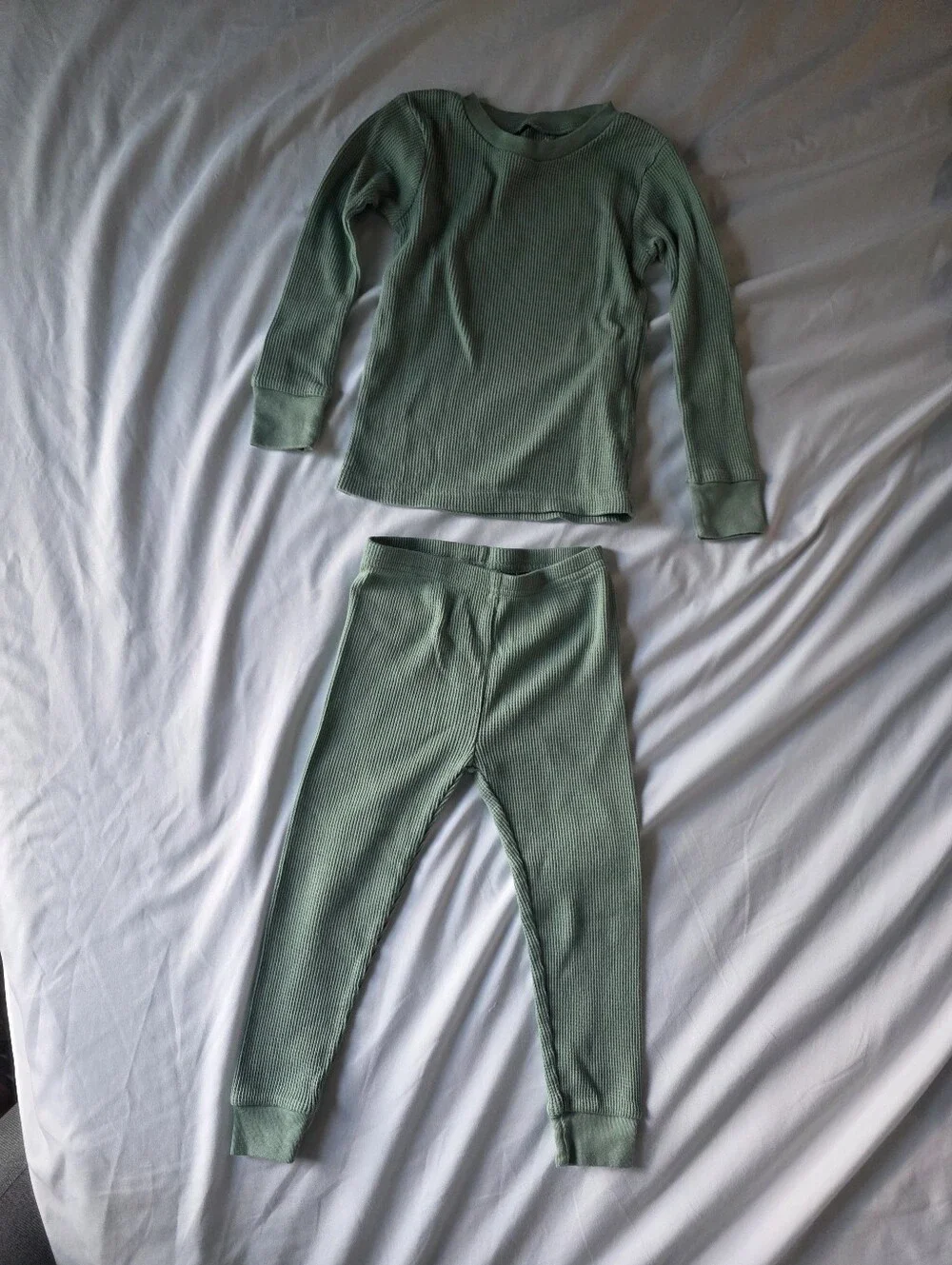 Toddler Boy 2T Green Pajama Set